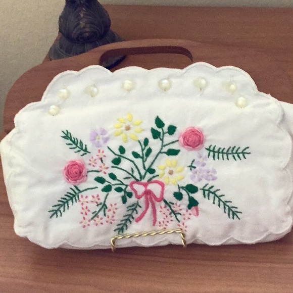 Like New Antique Purse 💖💖💖 - Picture 3 of 11